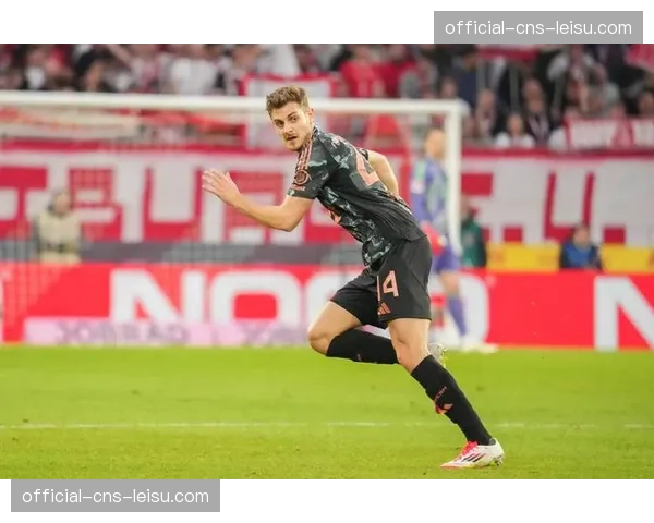 分析：斯坦尼西奇回归拜仁后的角色与定位