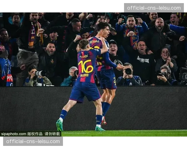 诺坎普6万球迷高呼-是的，我们能做到-为欧冠壮行